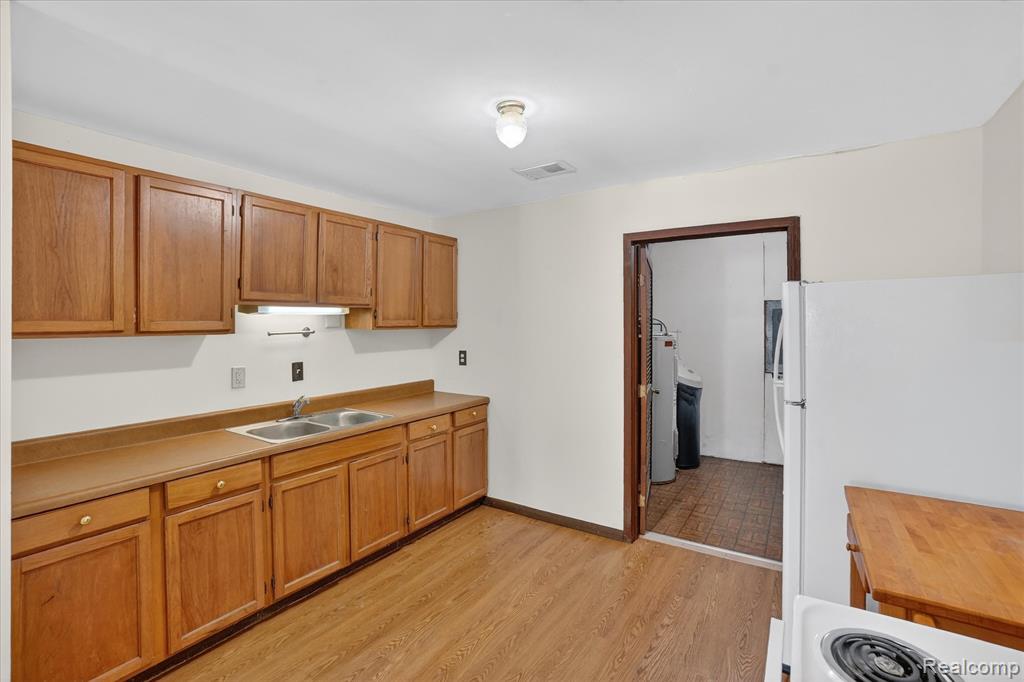 14463 Seymour Road, Linden, MI 48451 — Photo 31
