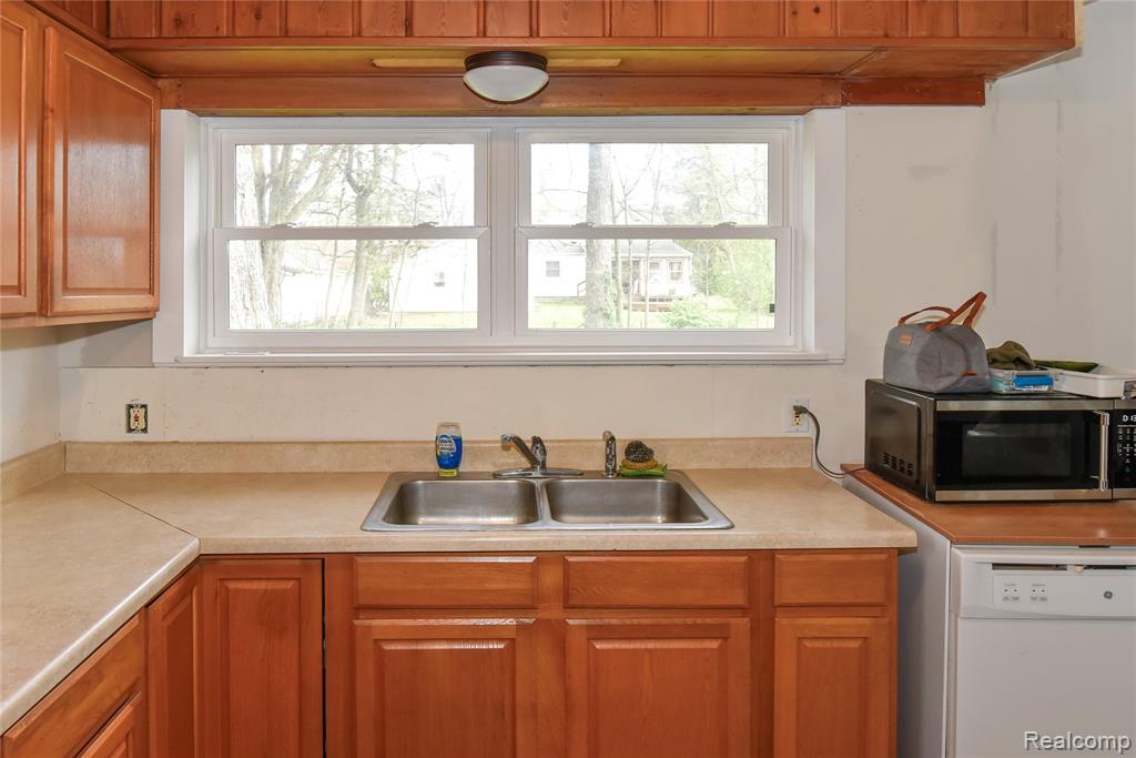 6530 Ellsworth Street, Marlette, MI 48453 — Photo 15