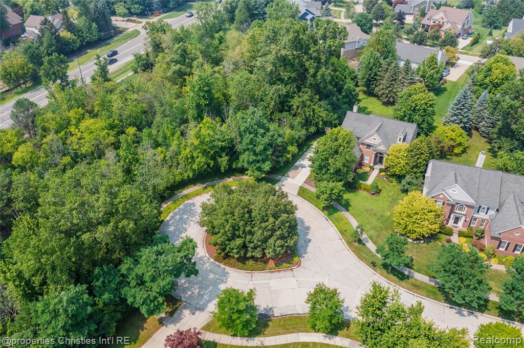 47320 Autumn Park Court, Novi, MI — Photo 56