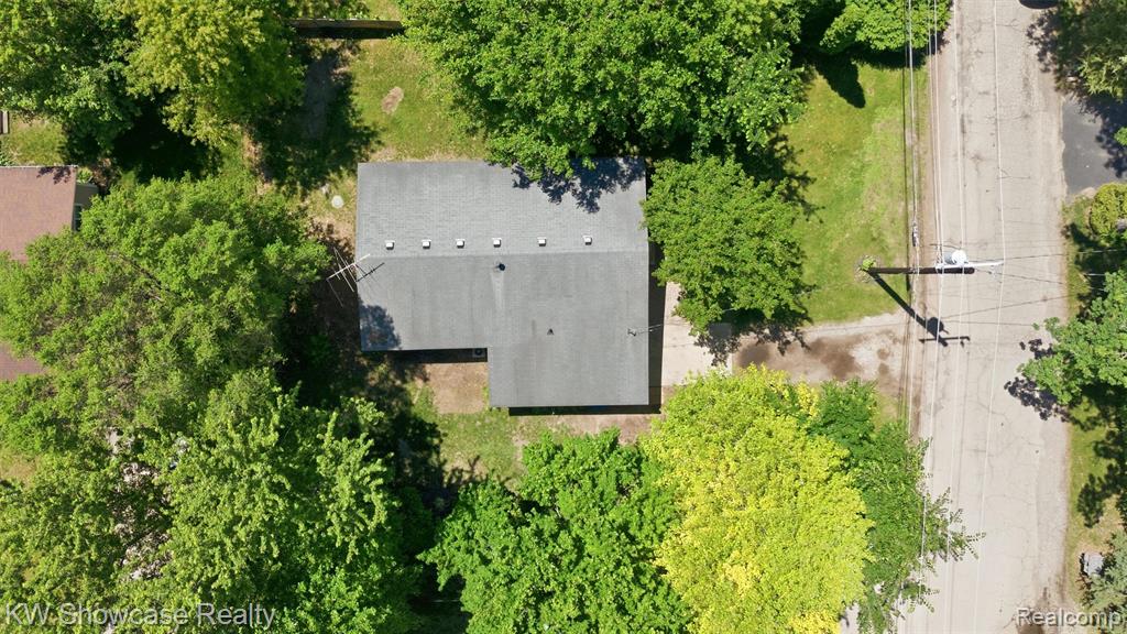 801 Farnsworth Road, White Lake, MI — Photo 29