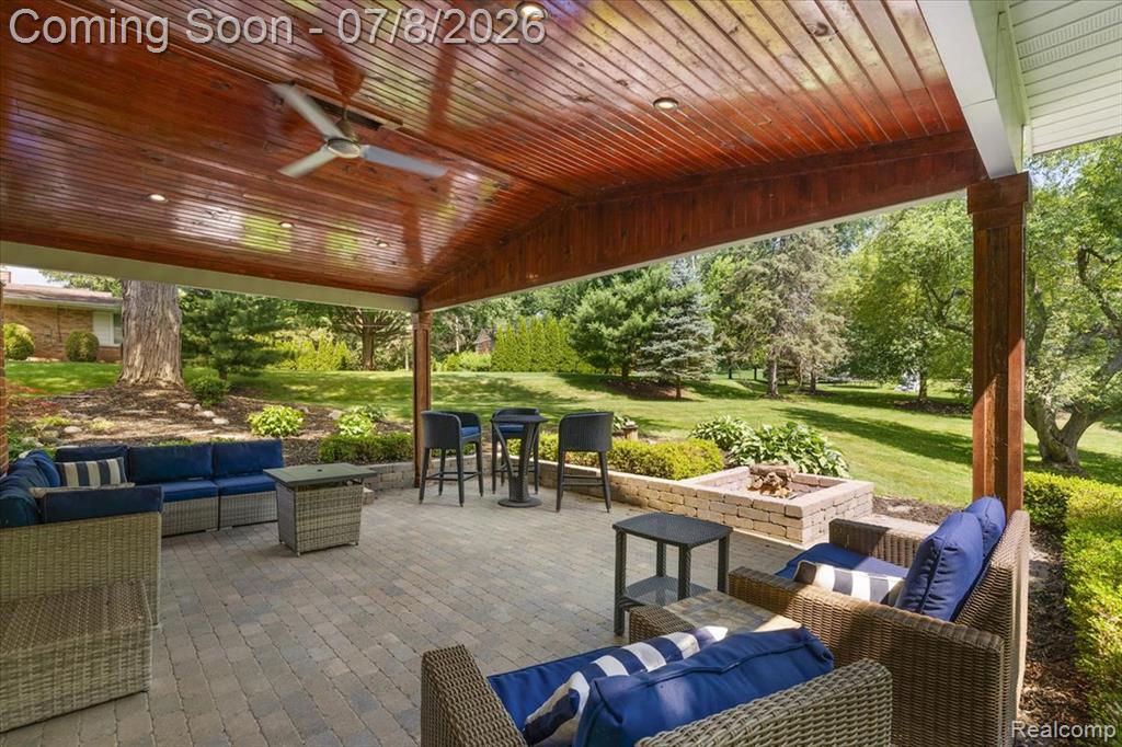 4409 W Orchard Hill Drive, Bloomfield Hills, MI 48304 — Photo 29