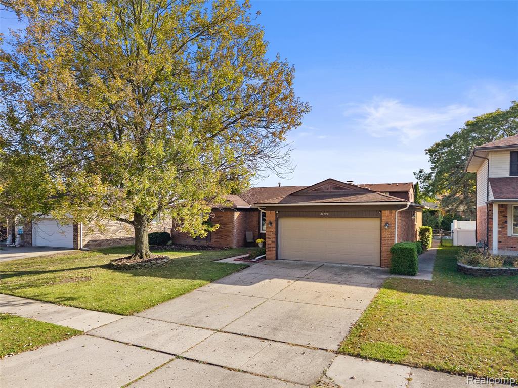 44999 N Spring Drive, Canton, MI 48187 — Photo 39