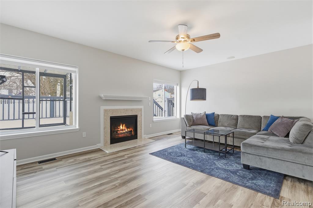 1833 Savannah Lane, Ypsilanti, MI 48198 — Photo 14