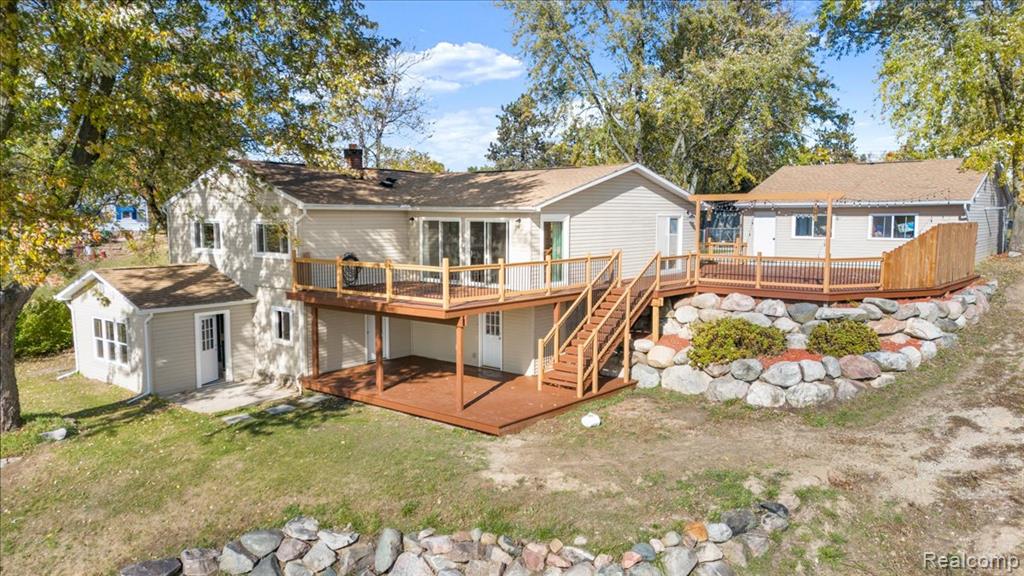 551 Joslyn Road, Lake Orion, MI 48362 — front exterior