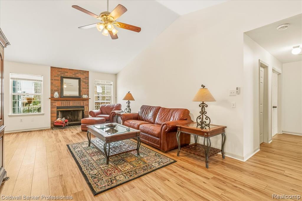 7984 Lake Crest Drive, Ypsilanti, MI 48197 — Photo 5