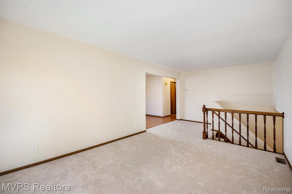 47812 Forbes Drive, New Baltimore, MI 48047 — Photo 7