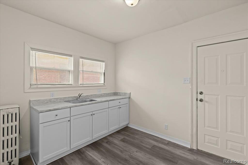 2956 Webb Street, Detroit, MI 48206 — Photo 14