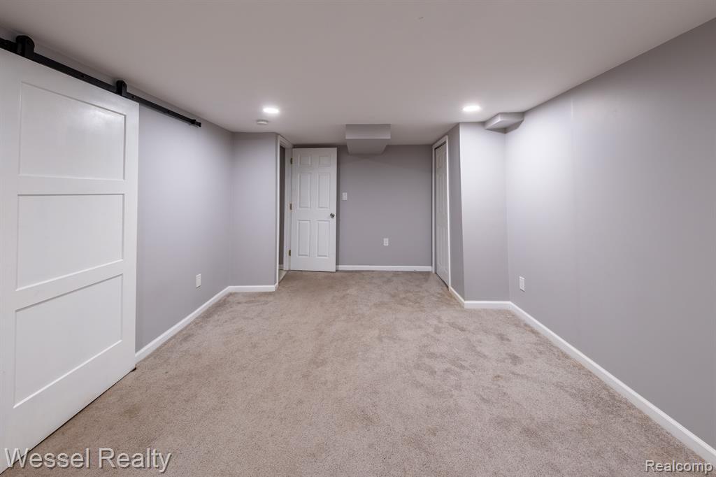 41948 Betley Drive, Sterling Heights, MI 48313 — Photo 19