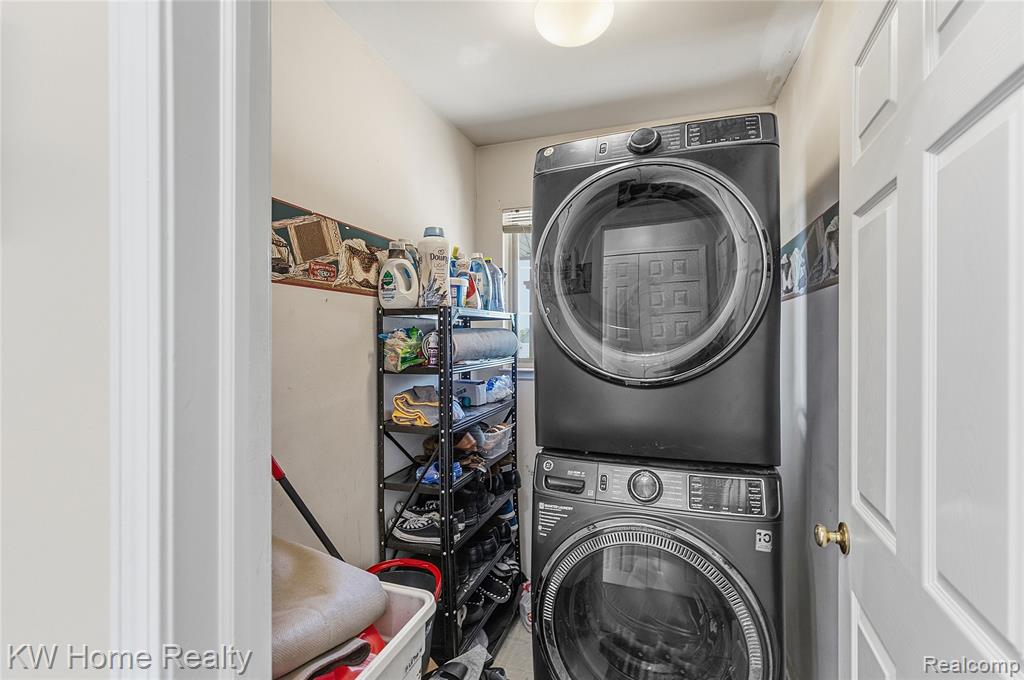 16102 Orchard Drive, Southgate, MI 48195 — Photo 19