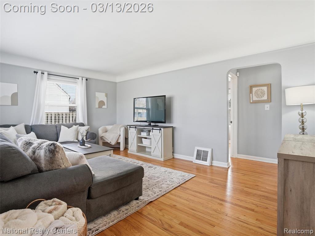 2266 Robina Avenue, Berkley, MI 48072 — Photo 6
