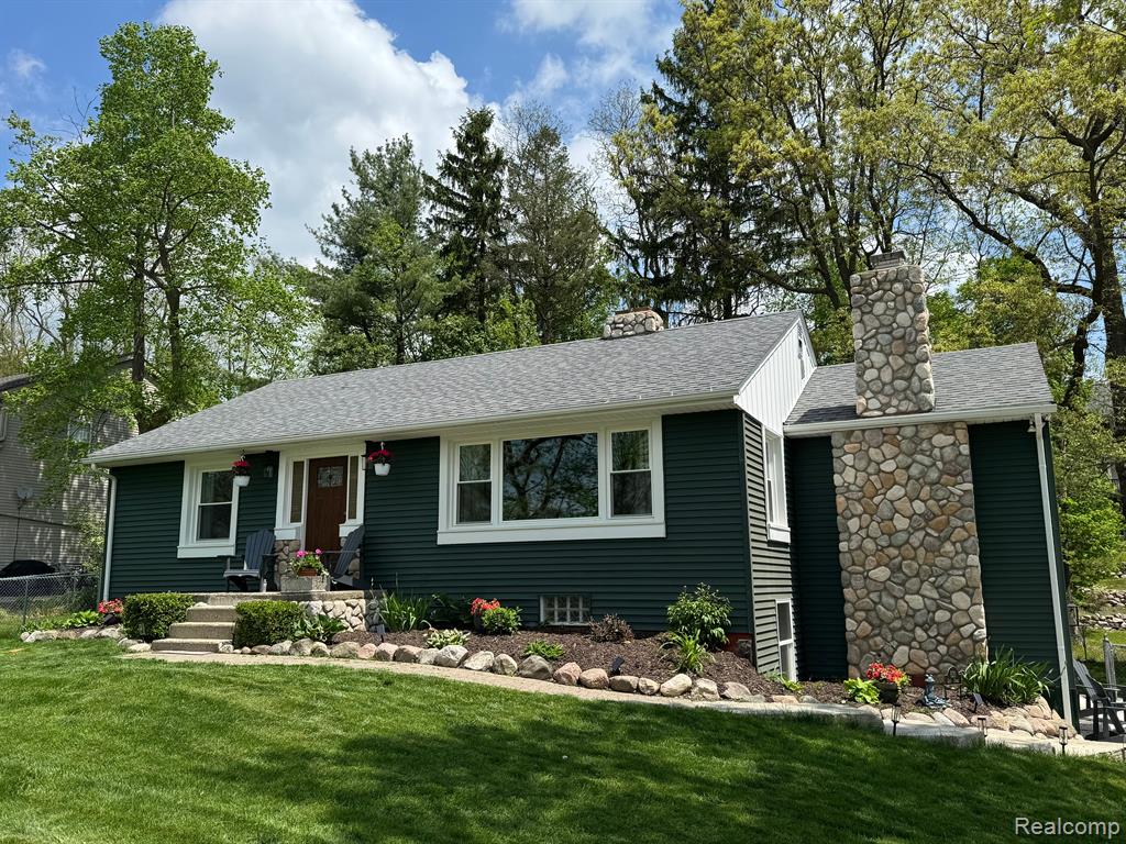 620 EAST Street, Milford, MI 48381 — Photo 47