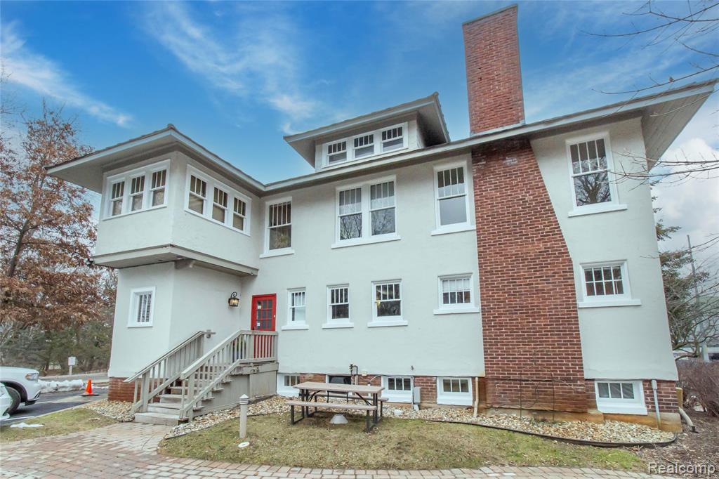 71 N LIVERNOIS Road, Rochester Hills, MI 48307 — Photo 3