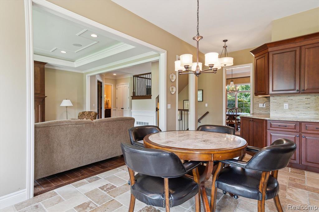 17712 PARKSHORE Drive, Northville, MI 48168 — Photo 22