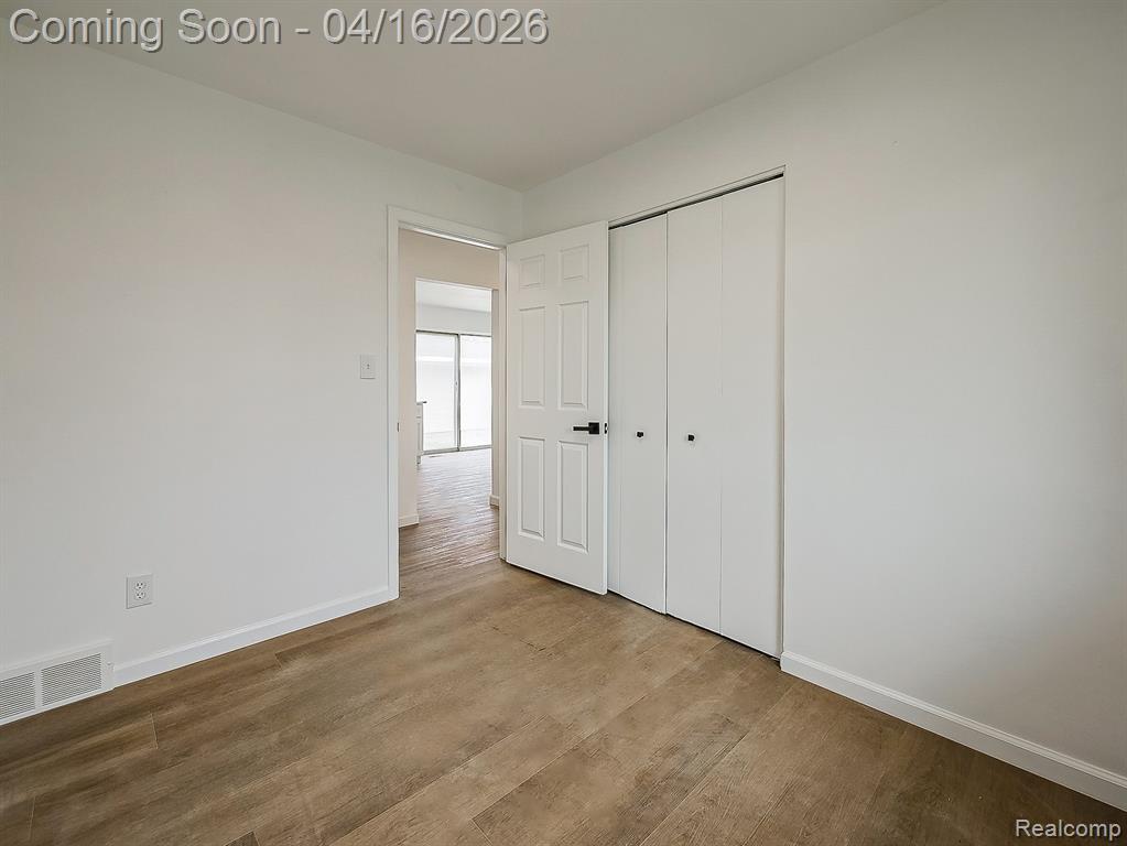 32209 Eastway Street, Roseville, MI 48066 — Photo 8