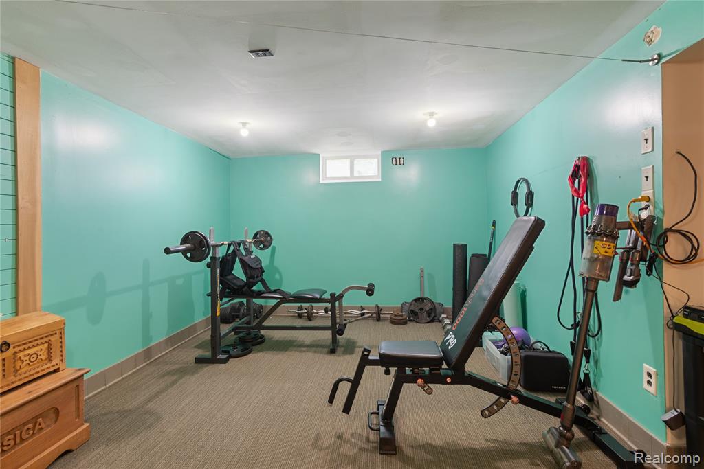 8145 Lindsey Road, Casco, MI 48064 — Photo 42