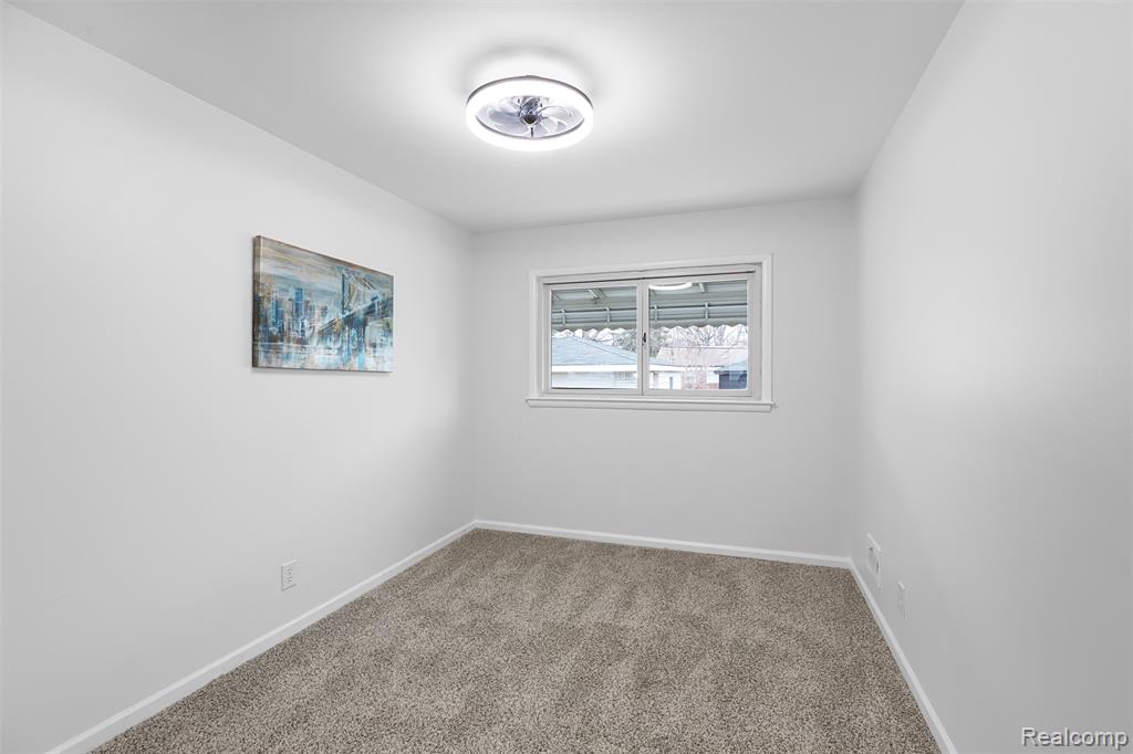 358 Greenwood Street, Inkster, MI 48141 — Photo 18