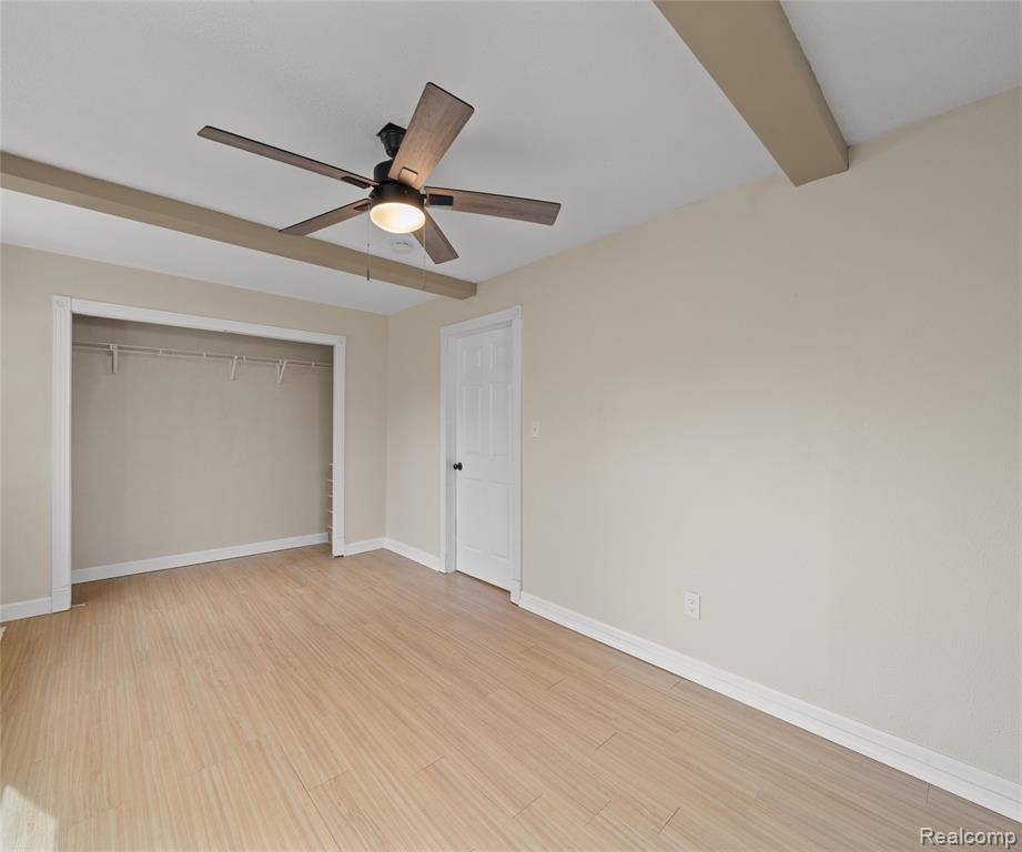 8916 Deering Street, Livonia, MI 48150 — Photo 19