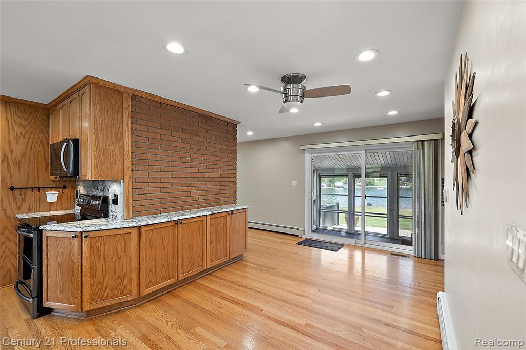 9311 Whipple Shores Drive, Clarkston, MI 48348 — Photo 52