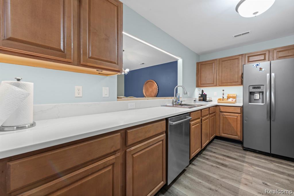16789 Carriage Way, Northville, MI 48168 — Photo 20