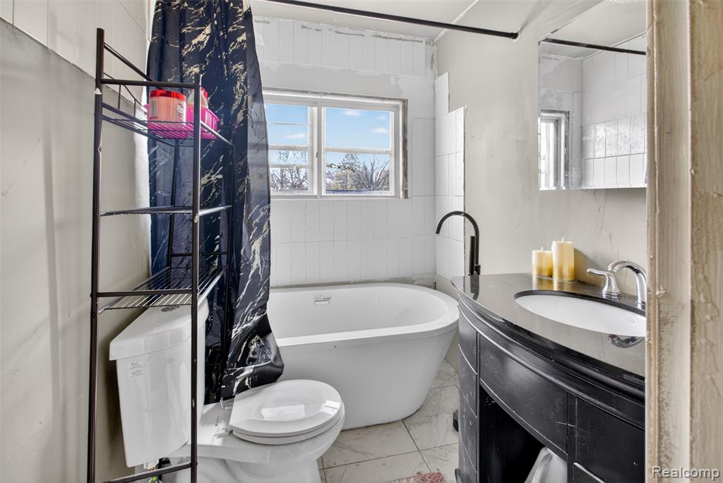 454 E ATHERTON Road, Flint, MI 48507 — Photo 21