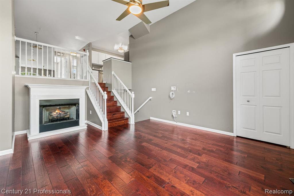 412 Boardwalk Drive, Walled Lake, MI 48390 — Photo 11
