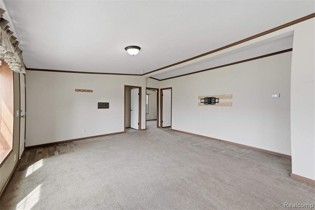 11006 Wood Run Circle, South Lyon, MI 48178 — Photo 6