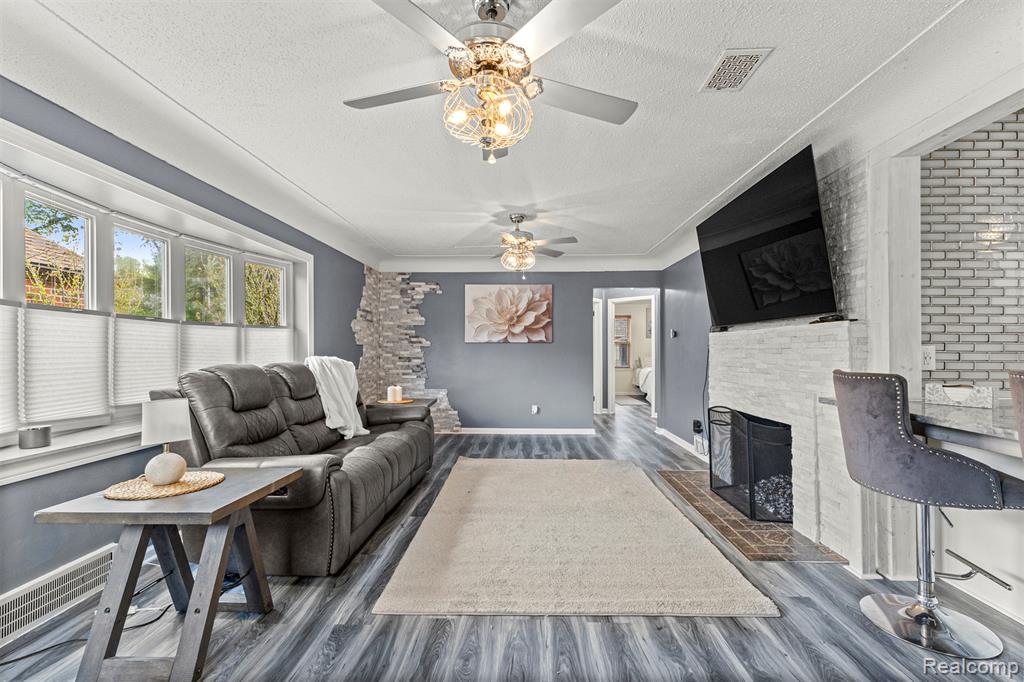 6549 Shenandoah Avenue, Allen Park, MI 48101 — Photo 6