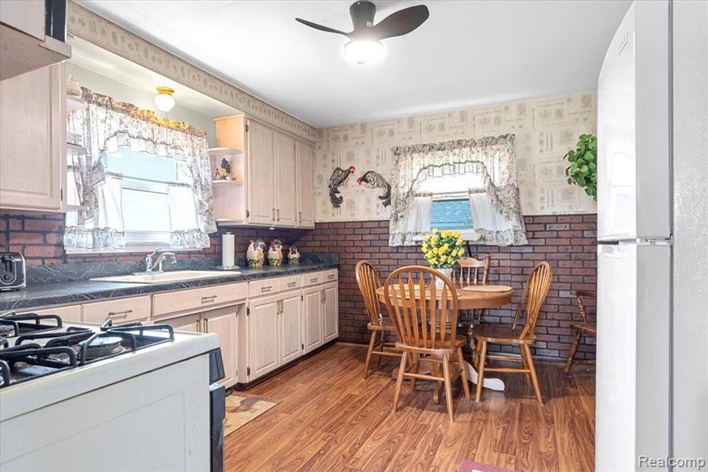 7335 N INKSTER Road, Westland, MI — Photo 5