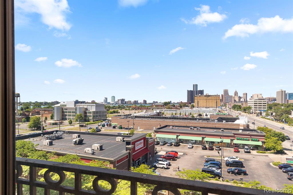 2900 E Jefferson Avenue, A600, Detroit, MI 48207 — Photo 34