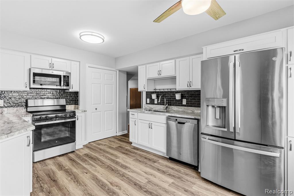 604 Luce Avenue, Flushing, MI 48433 — Photo 16