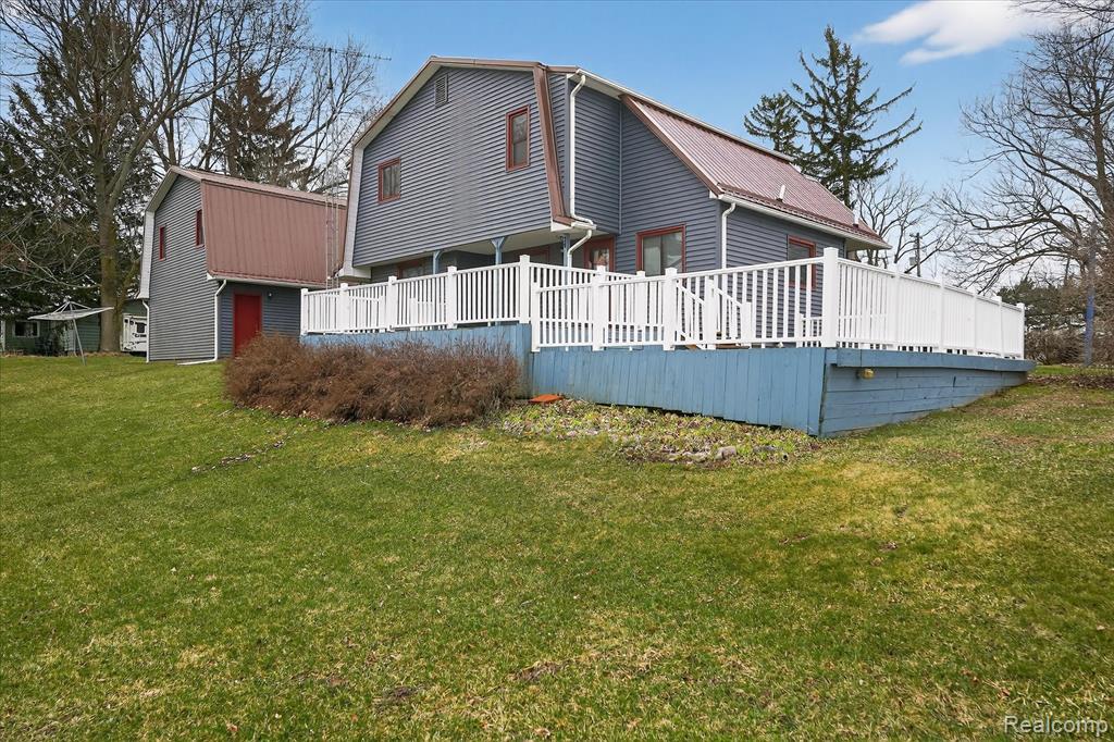 992 W Bennington Road, Owosso, MI 48867 — Photo 45