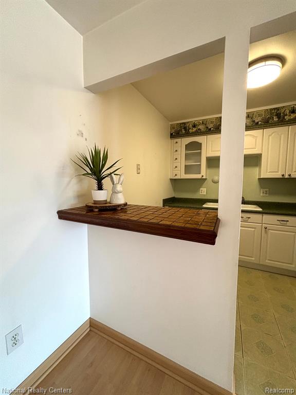 4961 E 10 MILE Road, 8, Warren, MI 48091 — Photo 29