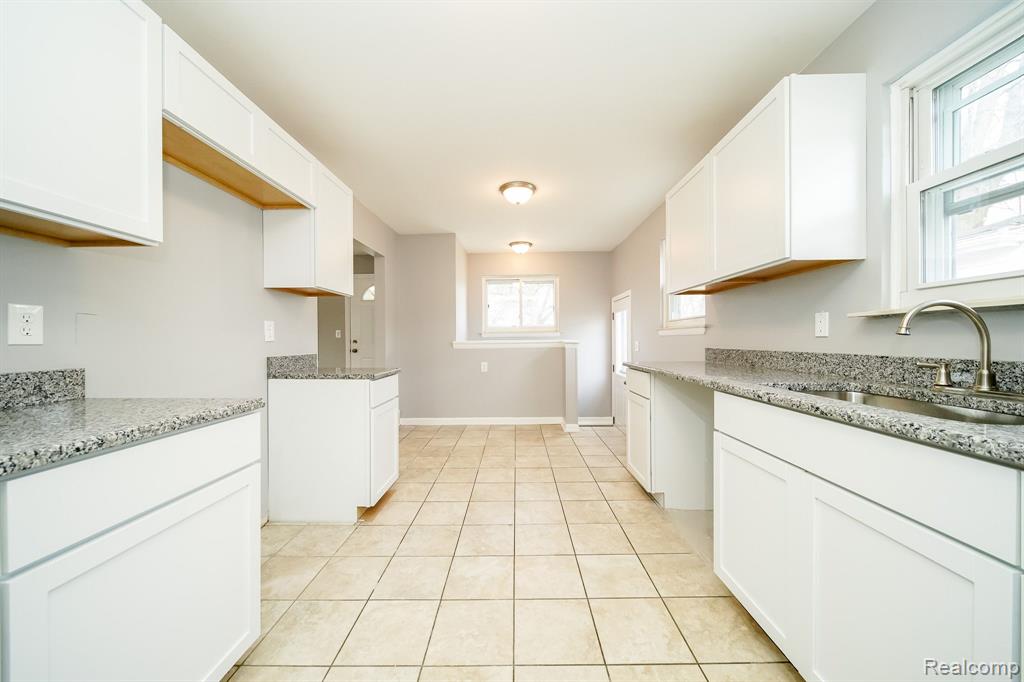 5943 FELLRATH Street, Taylor, MI 48180 — Photo 15