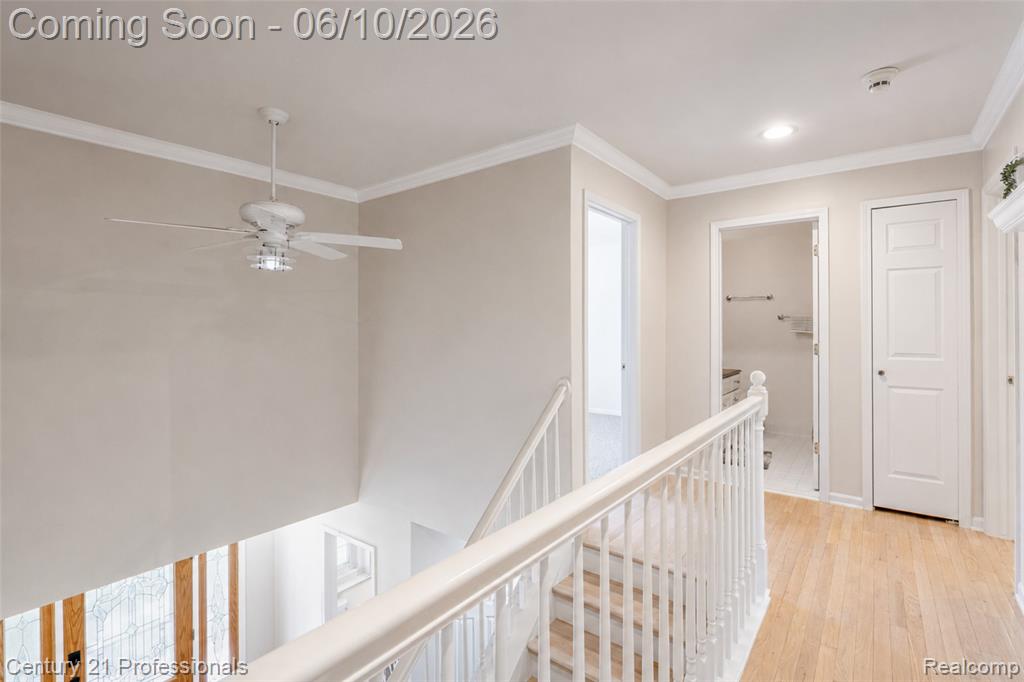 425 Cherry Grove Lane, Walled Lake, MI 48390 — Photo 57