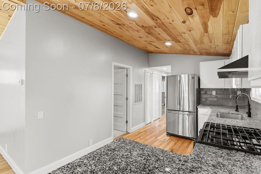 5698 McGrandy Road, Bridgeport, MI 48722 — Photo 14