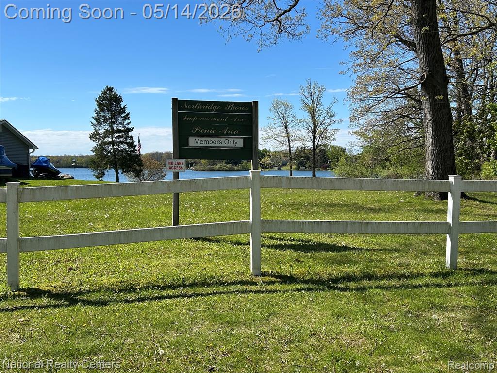 10197 Dar Lane, Goodrich Vlg, MI — Photo 54