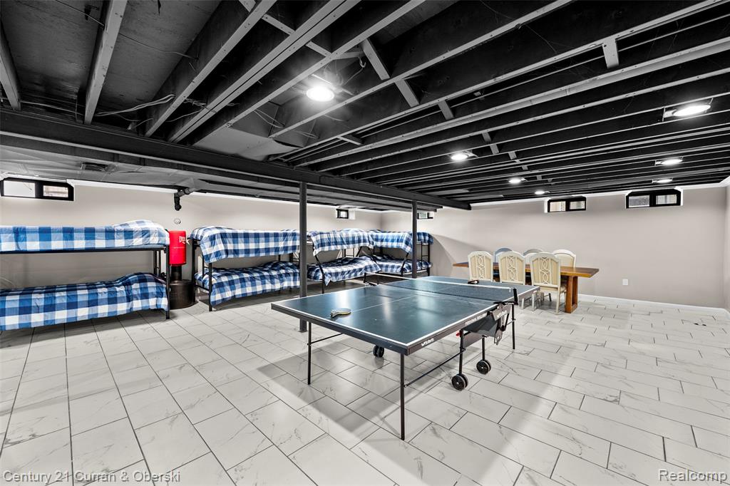4255 Lakewood Drive, Waterford, MI 48329 — Photo 26