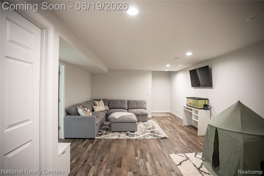 8423 Cascade Street, Commerce Twp, MI 48382 — Photo 23