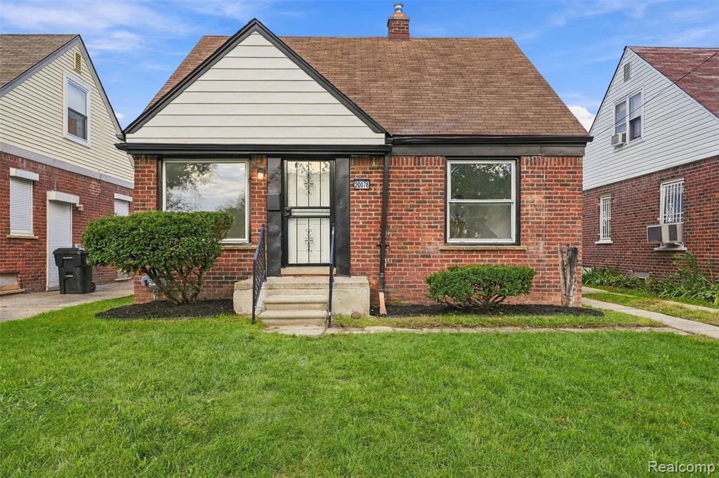 20076 Winthrop Street, Detroit, MI 48235
