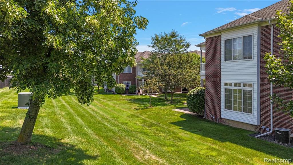 6713 Boulder Pointe Drive, Washington, MI — Photo 60