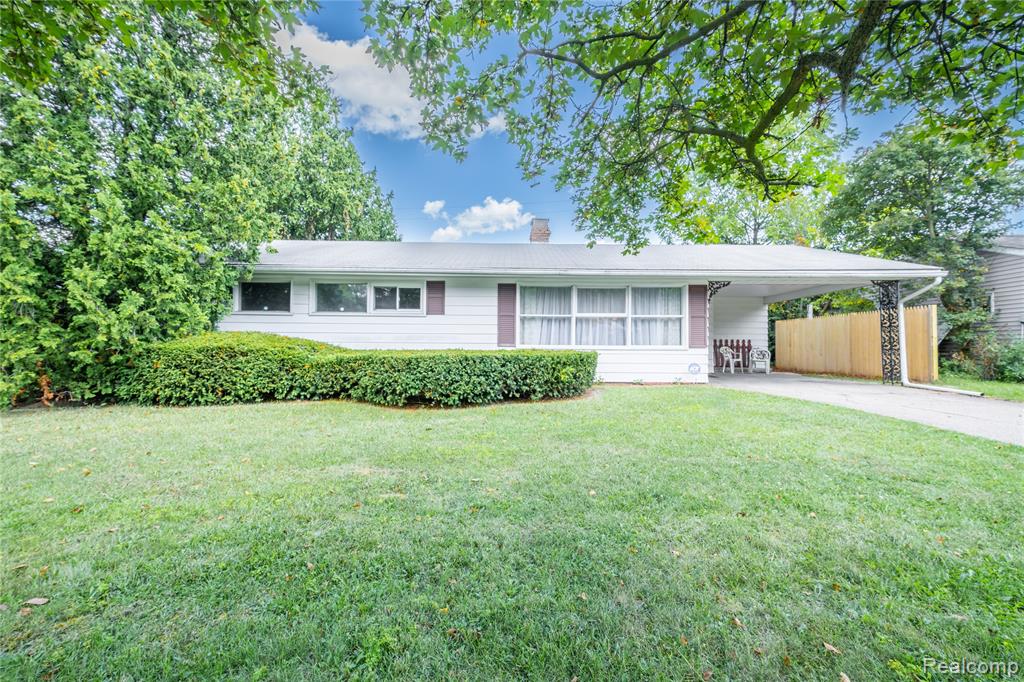 1814 Carmanbrook Parkway, Flint, MI 48507 — Photo 16