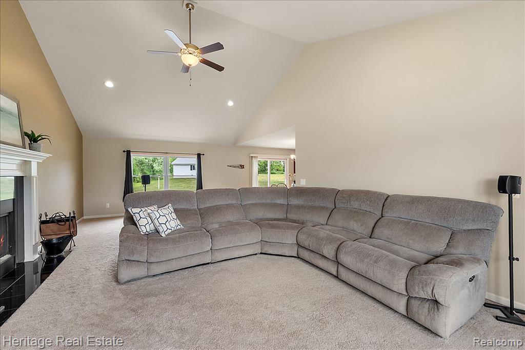 5222 Coulter Lake Boulevard, Clarkston, MI 48348 — Photo 8