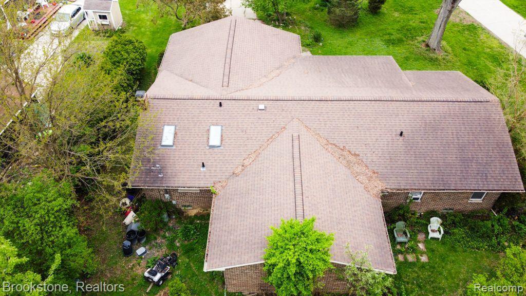 41749 HILLVIEW Drive, Sterling Heights, MI 48314 — Photo 9