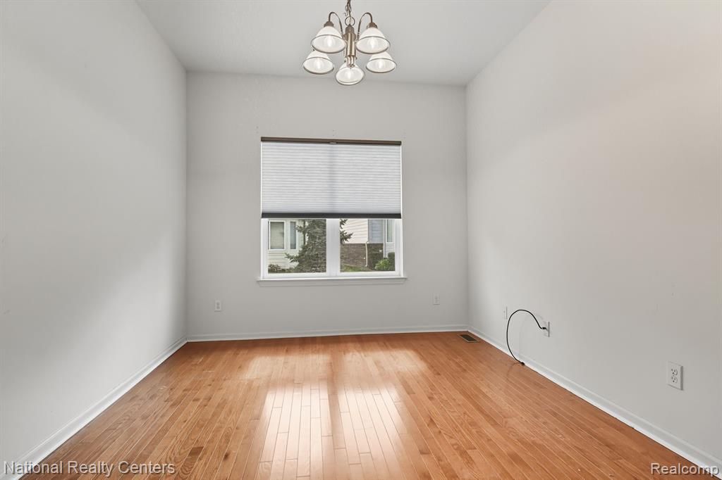 4160 Wrenwood Lane, 29, Canton, MI 48188 — Photo 11