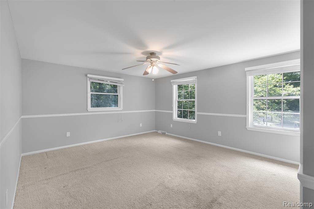 9020 Bridge Road, Grosse Ile, MI 48138 — Photo 25