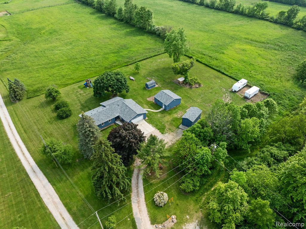 7287 Ray Road, Swartz Creek, MI 48473 — Photo 40