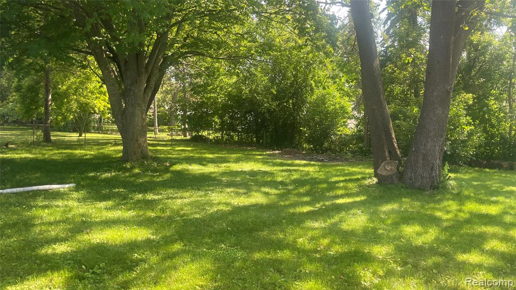 2966 Burlington Drive, Buena Vista, MI 48601 — Photo 53