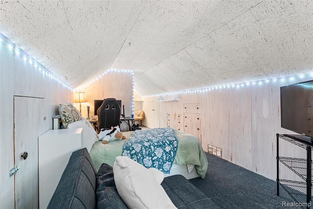 4602 Milton Drive, Flint, MI 48507 — Photo 25