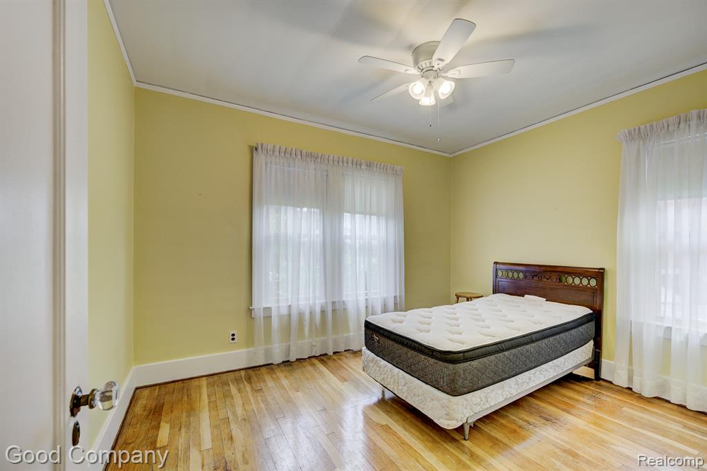 515 W Golden Gate, Highland Park, MI 48203 — Photo 20