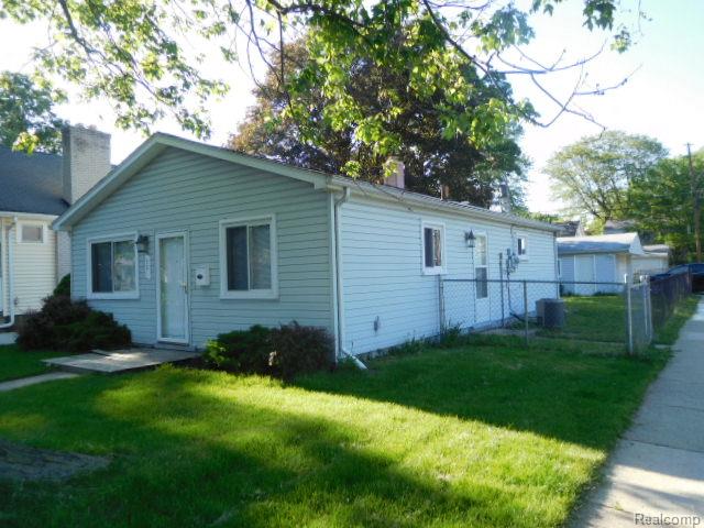 501 E BRECKENRIDGE Street, Ferndale, MI 48220 — Photo 2